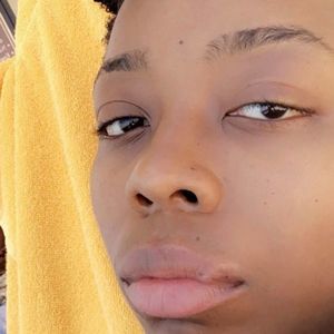 Meet your Posher, Tierra